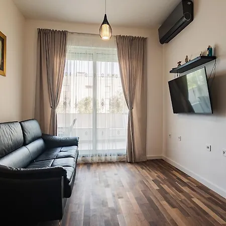 Zeus Znjan Apartment *